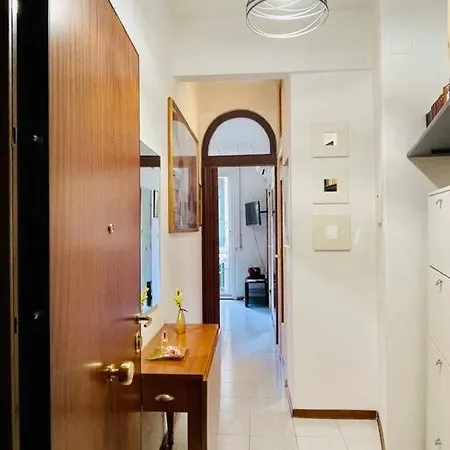 Apartamento Cozy 3 Minute Walk To Sea And Center