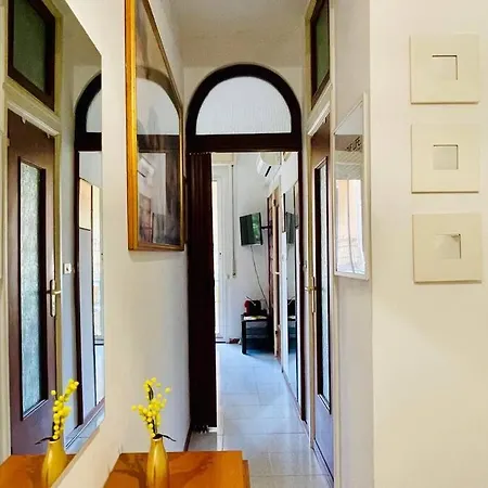Cozy 3 Minute Walk To Sea And Center Apartamento Rapallo