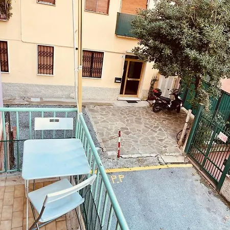 Apartment Cozy 3 Minute Walk To Sea And Center
